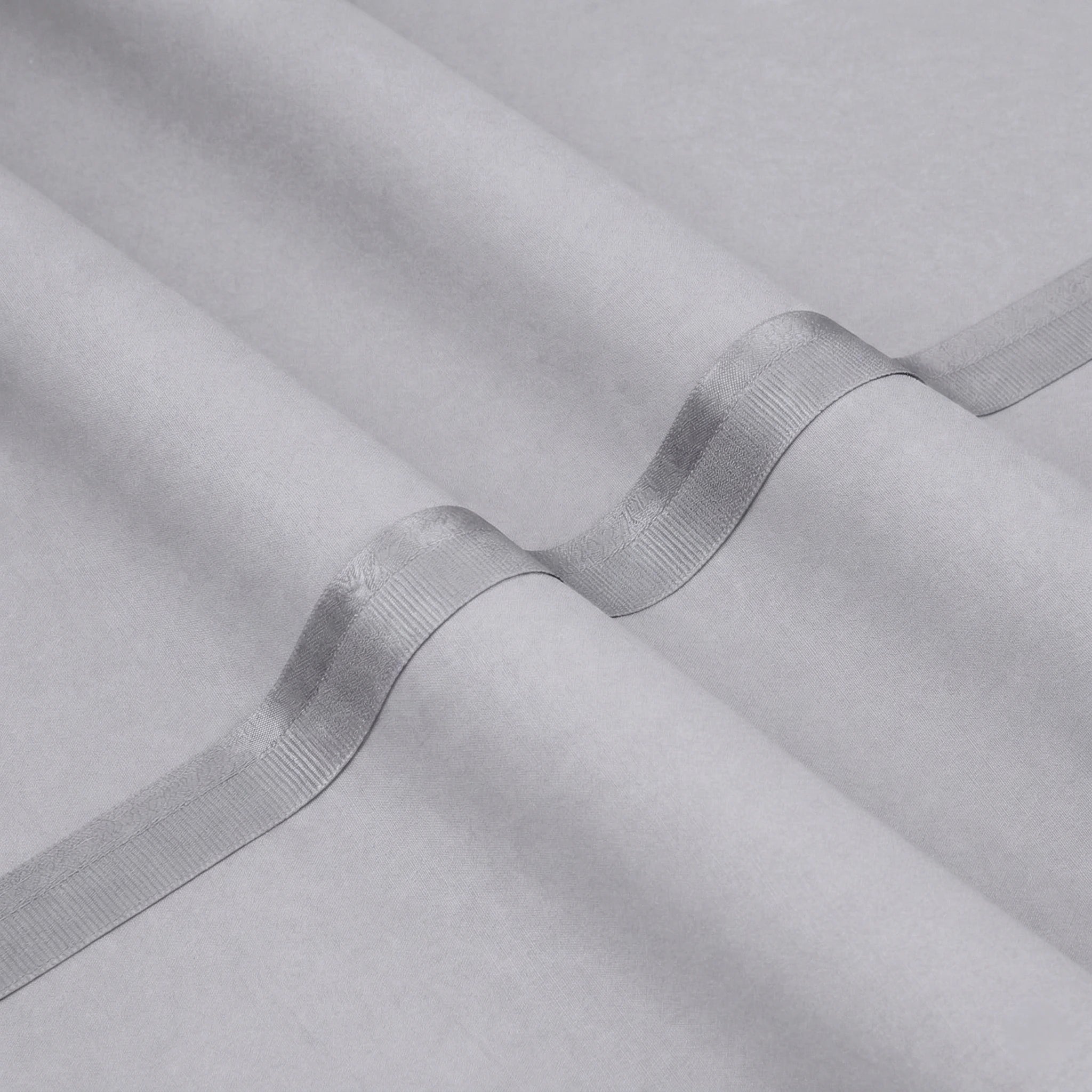 Blended- Classic Unstitched Grey